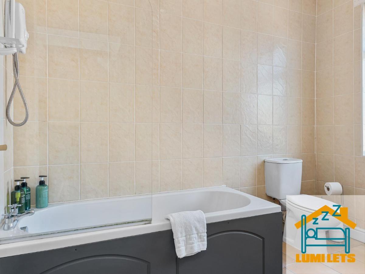 2Br Home In Barrow-In-Furness Sleeps 8 Close To Bae Systems, Hospital, Lakes Ngoại thất bức ảnh